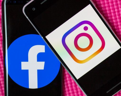 facebook-instagram-logos-phones-3
