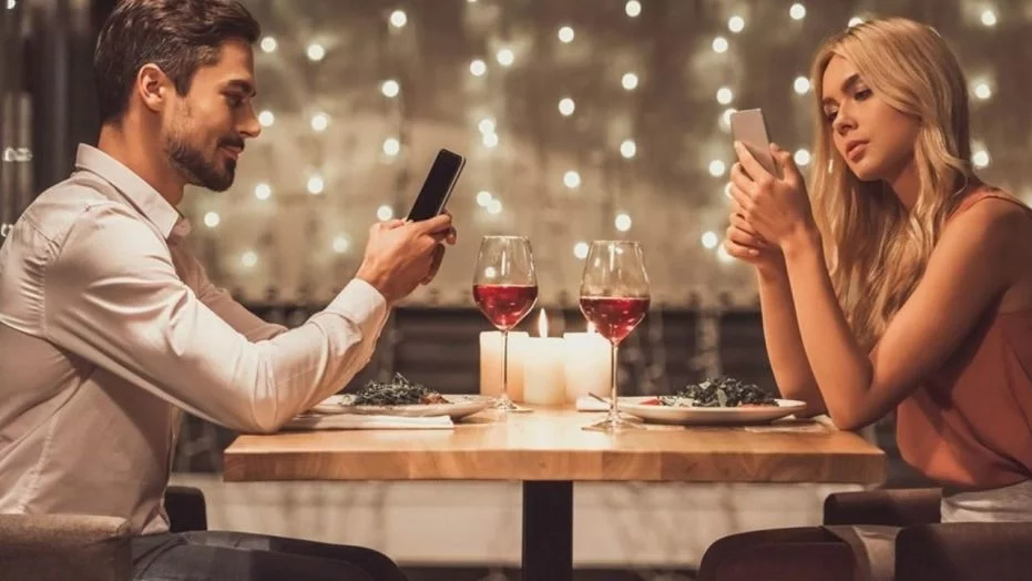 Why-is-Online-Dating-so-Popular